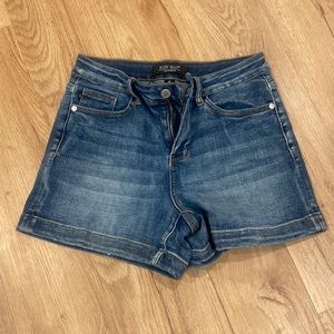 Judy Blue shorts